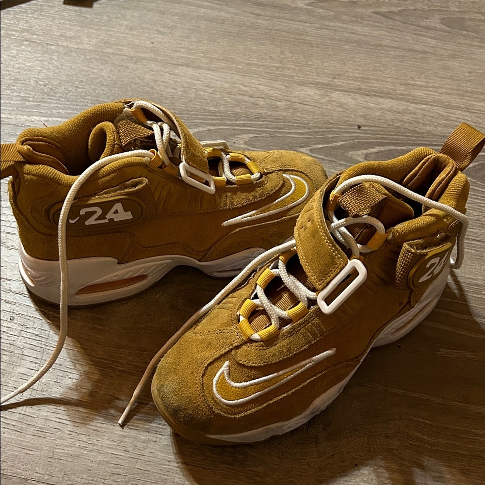 Nike Griffy’s Mustard Sneakers with White Details